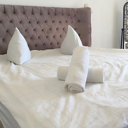 Комната С Двухместной Кроватью В Квартире С Общим Душем И Кухней, Double Room In A Guest Apartment, Camera La Cheie In Apartament Cu Dus Si Bucatarie Comuna Chişinǎu Buitenkant foto