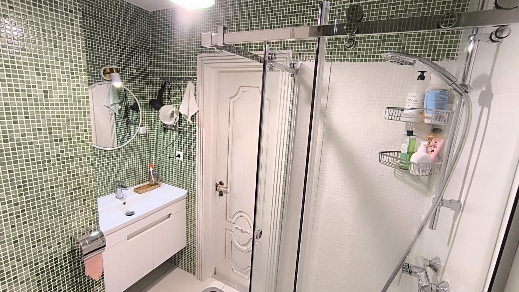 Комната С Двухместной Кроватью В Квартире С Общим Душем И Кухней, Double Room In A Guest Apartment, Camera La Cheie In Apartament Cu Dus Si Bucatarie Comuna Chişinǎu Buitenkant foto
